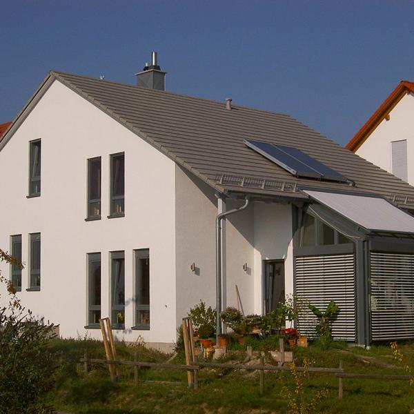 Wohnhaus im Neubaugebiet